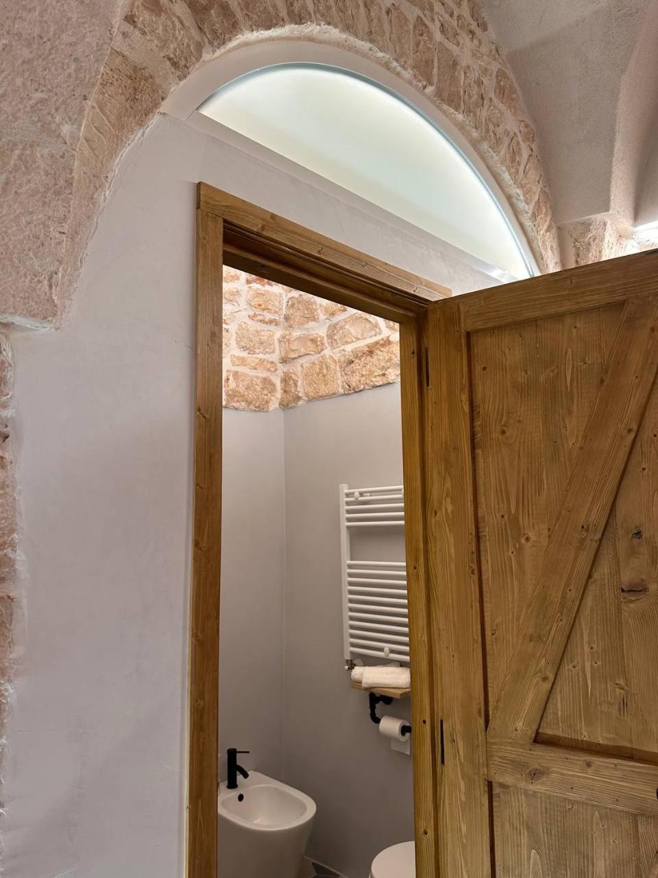 Primus Suite Ceglie Messapica Exteriör bild