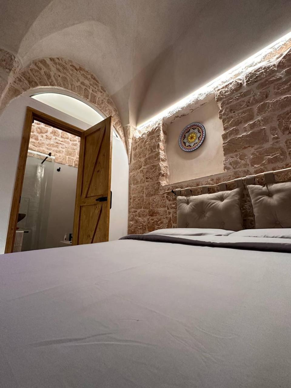 Primus Suite Ceglie Messapica Exteriör bild